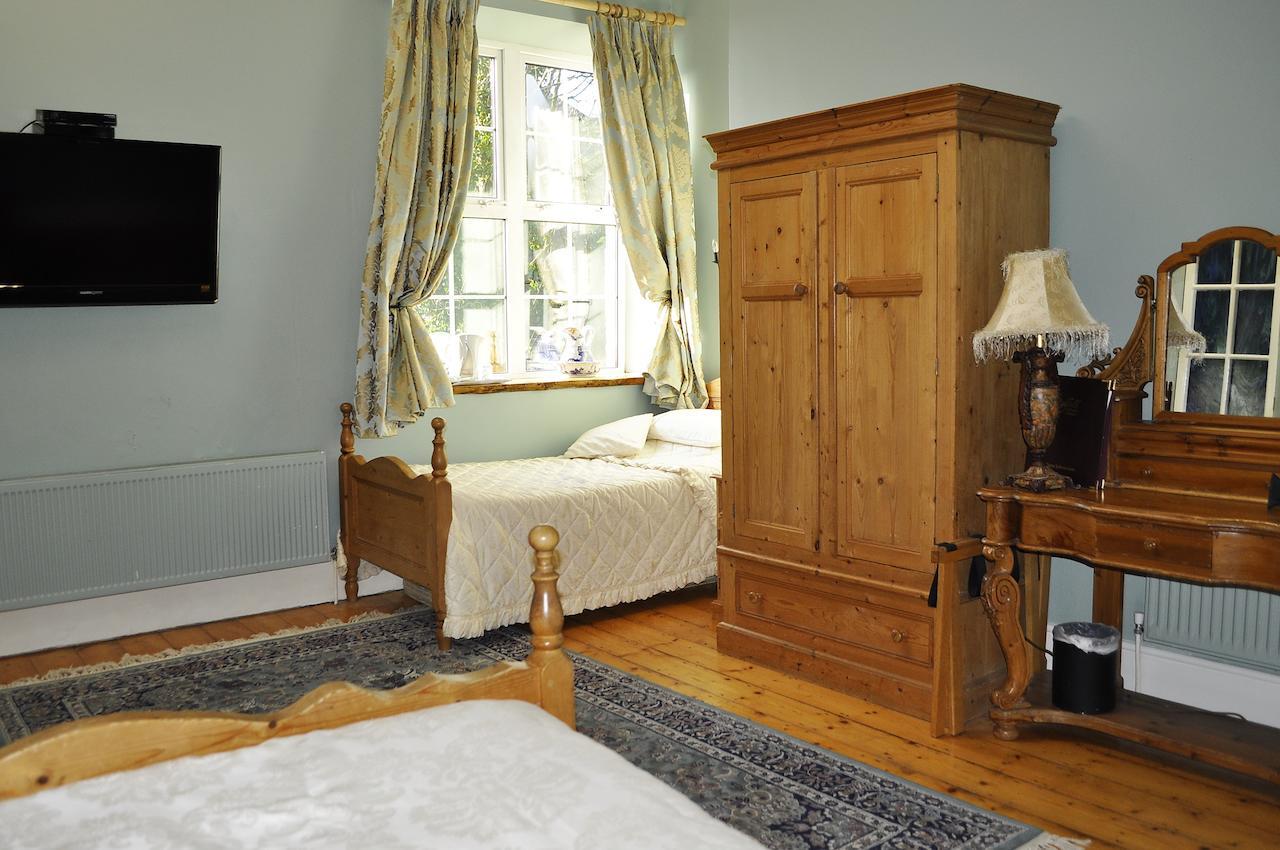 Highfield House Guesthouse Трім Номер фото